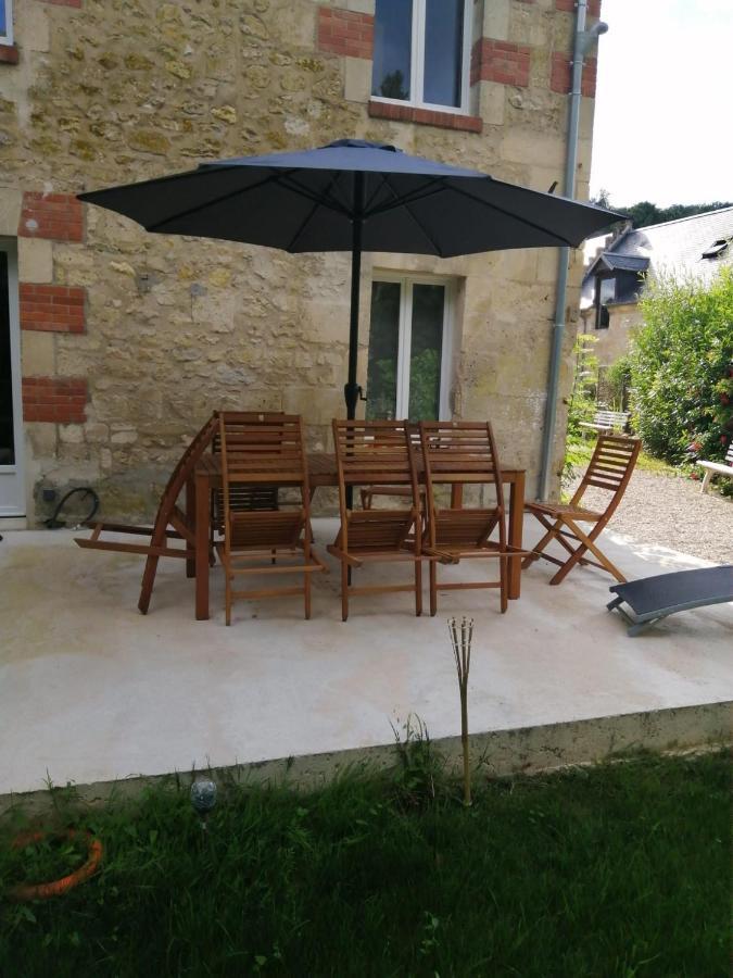 Au Repos Du Verger Couvrelles Exterior foto